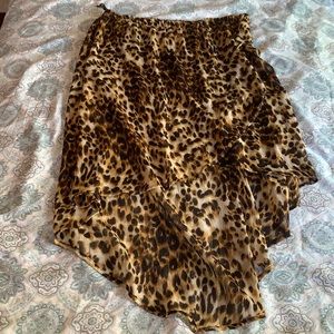 Woman cheetah print skirt